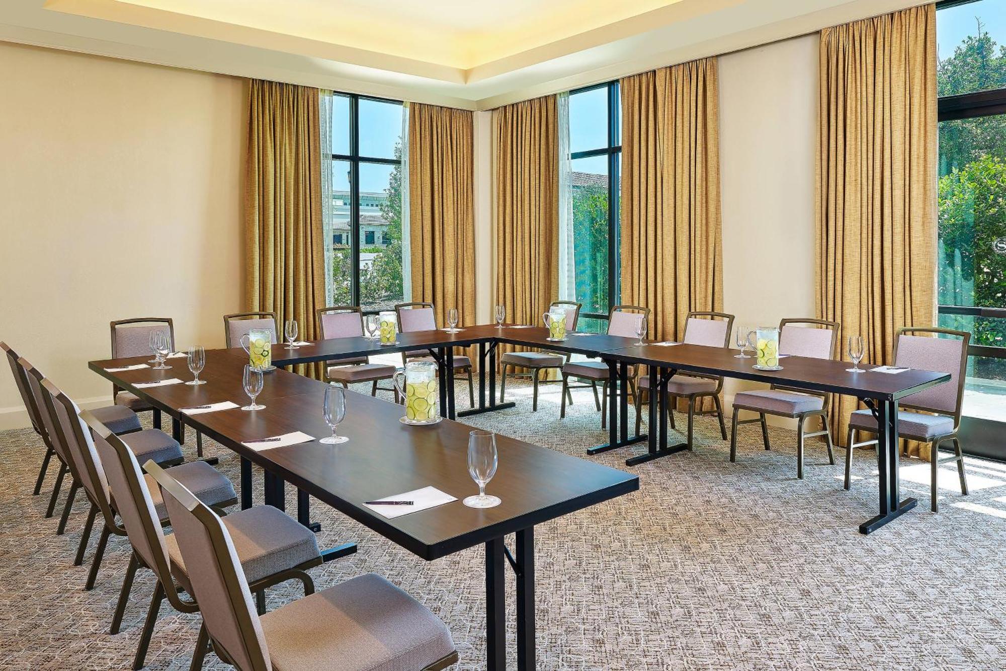 דה קולוני Sheraton Hotel Stonebriar מראה חיצוני תמונה
